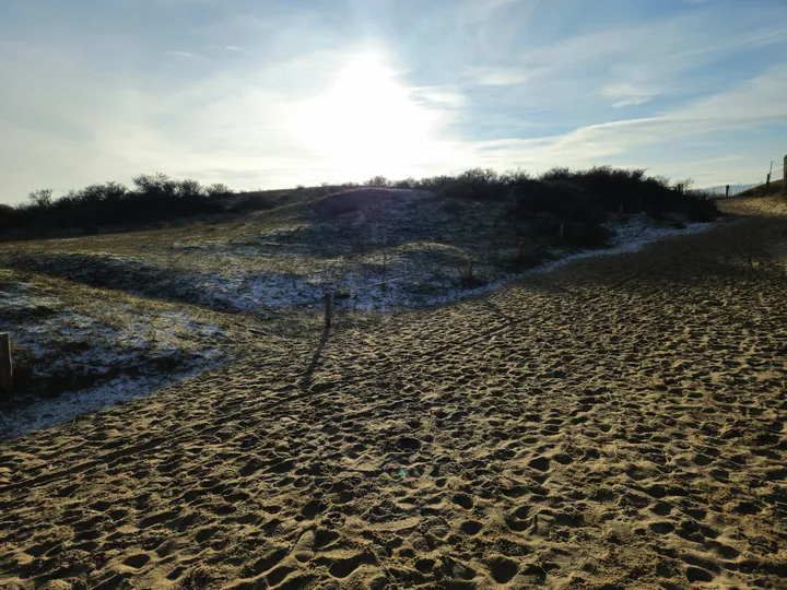 Oostnieuwkerke duinen wandeling in de koude (België)